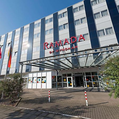 Ramada By Wyndham Hannover Messe Laatzen Екстериор снимка